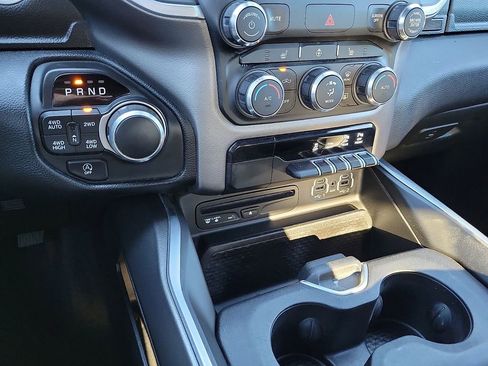 Used 2019 RAM 1500 Big Horn image 17