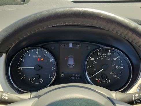 Used 2021 Nissan Rogue Sport SL w/ Premium Package FWD image 27