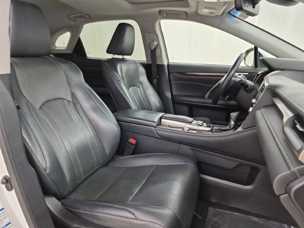 Used 2019 Lexus RX 350 AWD w/ Navigation Package image 33
