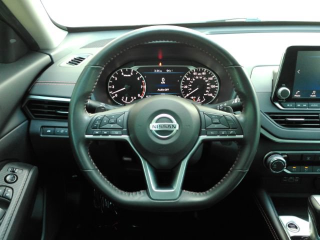 Used 2022 Nissan Altima 2.5 SR FWD image 30