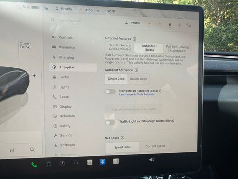 Used 2024 Tesla Model 3 image 36