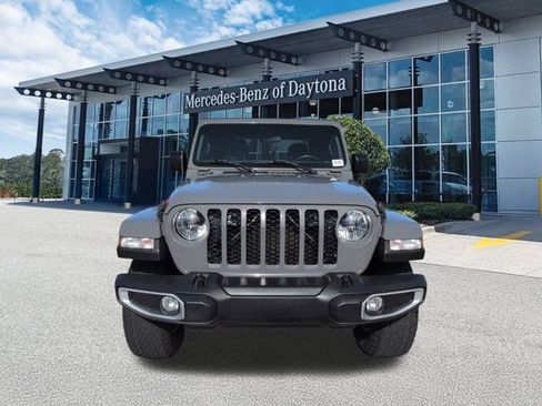 Used 2022 Jeep Gladiator Sport AWD/4WD image 9