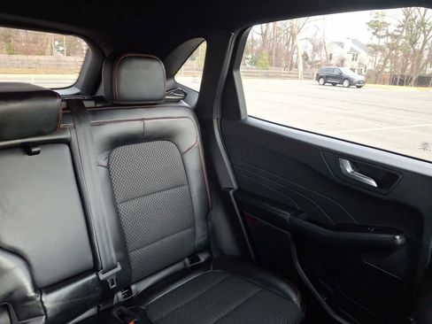 Certified 2023 Ford Escape ST-Line image 14