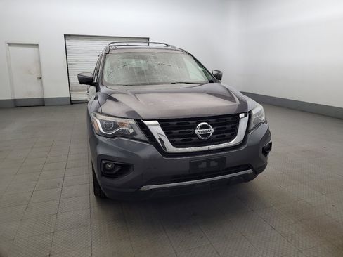 Used 2017 Nissan Pathfinder Platinum w/ Cargo Package image 14