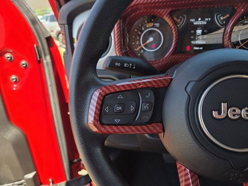 Used 2024 Jeep Wrangler Sport image 23