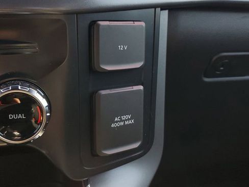 Used 2025 Ford F150 XLT w/ Equipment Group 302A MID image 33