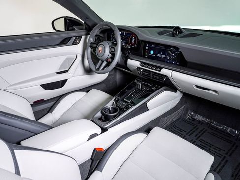 Certified 2026 Porsche 911 Carrera S RWD image 15