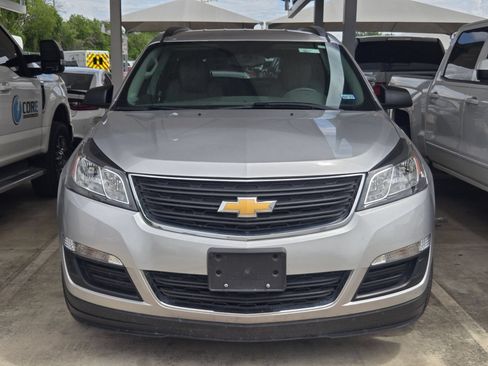 Certified 2017 Chevrolet Traverse LS FWD image 2