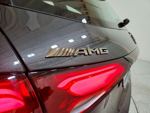 New 2026 Mercedes-Benz GLC 43 AMG 4MATIC image 12