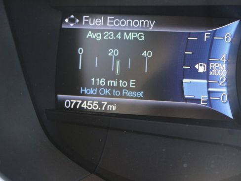 Used 2019 Ford Fusion Titanium image 2