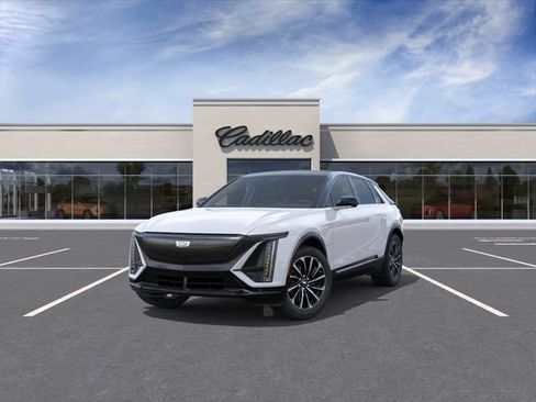 New 2026 Cadillac Lyriq Premium Sport AWD/4WD image 8