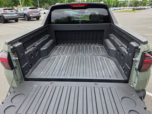 Used 2025 Hyundai Santa Cruz SEL FWD image 8