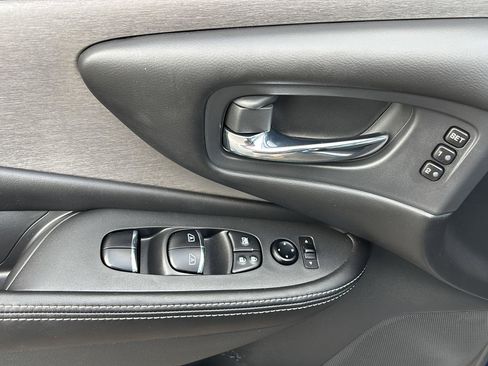 Used 2021 Nissan Murano SL w/ SL Moonroof Package image 28