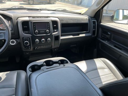 Used 2022 RAM 1500 Tradesman w/ Chrome Appearance Group AWD/4WD image 24