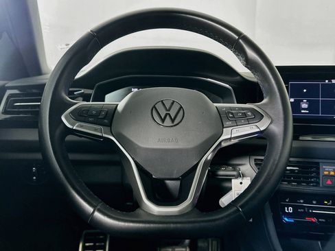 Used 2025 Volkswagen Jetta Sport FWD image 18