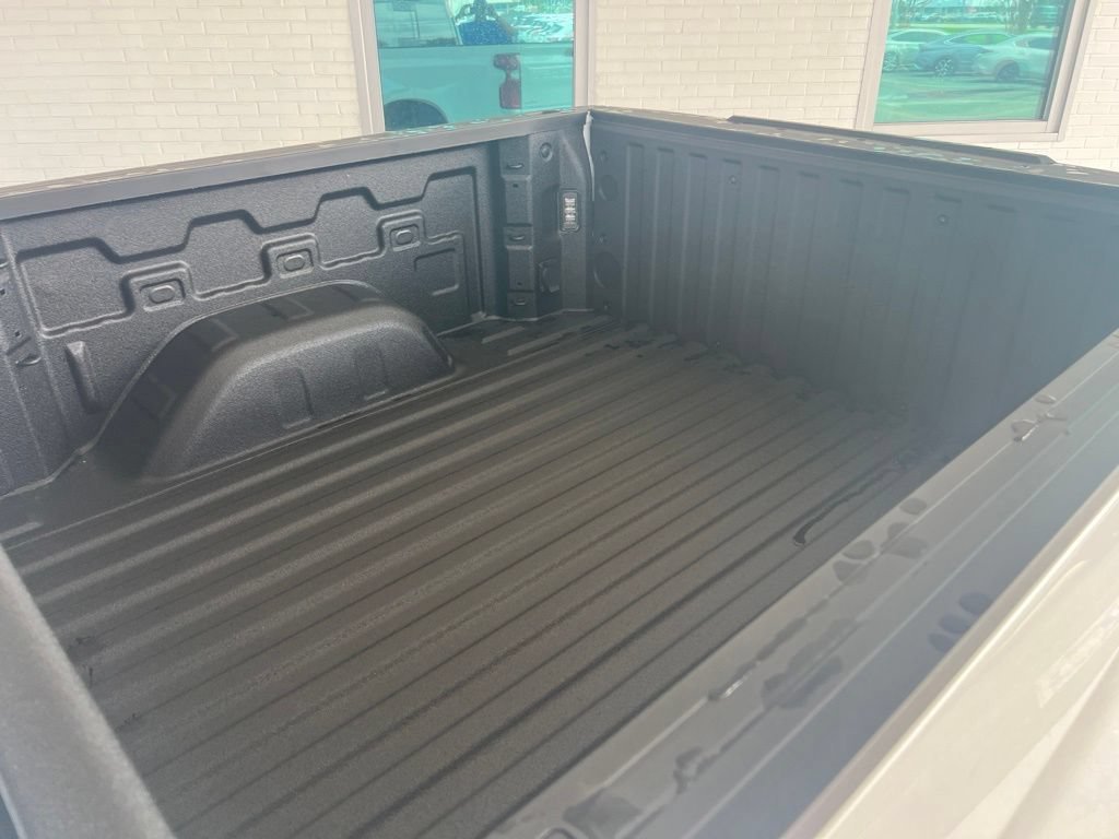 New 2026 Chevrolet Silverado 1500 RST AWD/4WD image 11