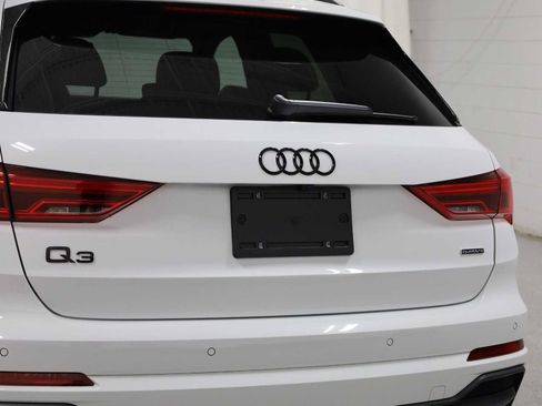 Used 2025 Audi Q3 2.0T Premium Plus w/ Premium Plus Package AWD/4WD image 8