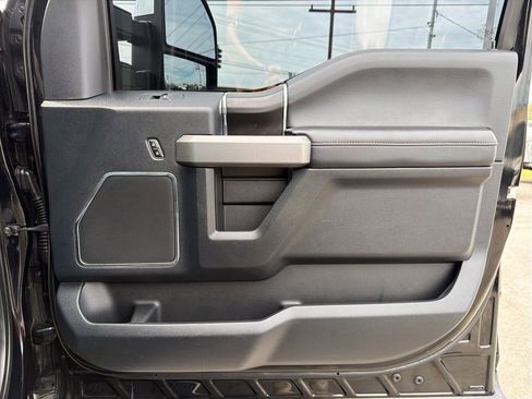 Used 2018 Ford F250 Platinum w/ Platinum Ultimate Package image 29