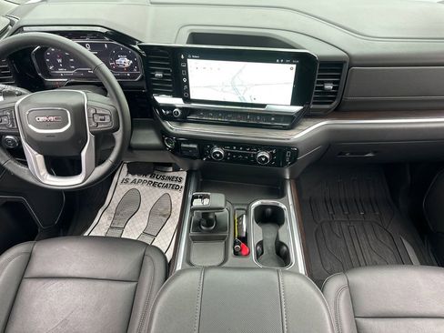 Used 2025 GMC Sierra 1500 SLT w/ SLT Premium Plus Package AWD/4WD image 16