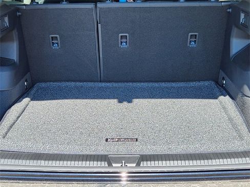 New 2025 Volkswagen Tiguan S image 31