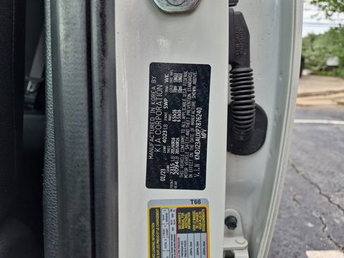 Used 2023 Kia Soul LX w/ Option Group 015 FWD image 23