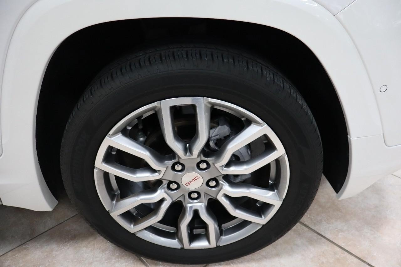 Used 2024 GMC Terrain Denali w/ Denali Premium Package AWD/4WD image 41