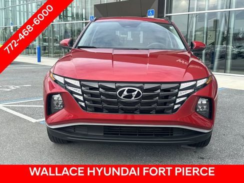 Used 2023 Hyundai Tucson SEL w/ Convenience Package FWD image 3