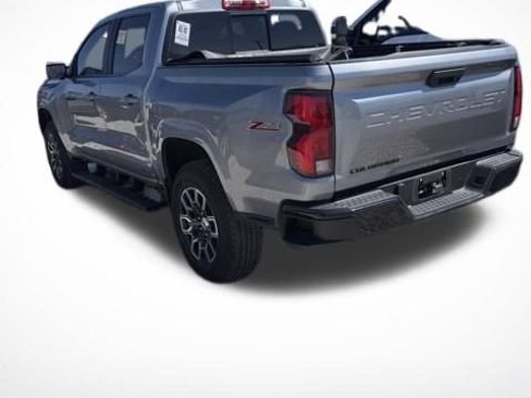 Used 2023 Chevrolet Colorado Z71 w/ Z71 Convenience Package 2 AWD/4WD image 10