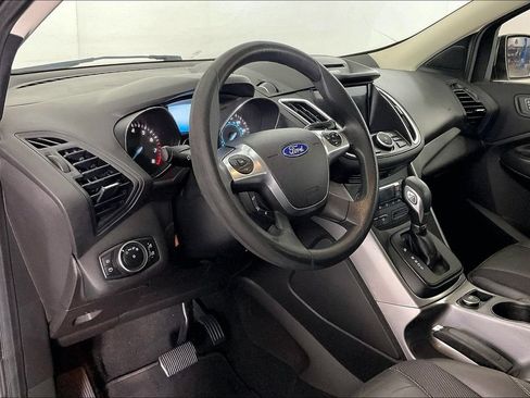 Used 2016 Ford Escape SE w/ SE Chrome Package FWD image 16