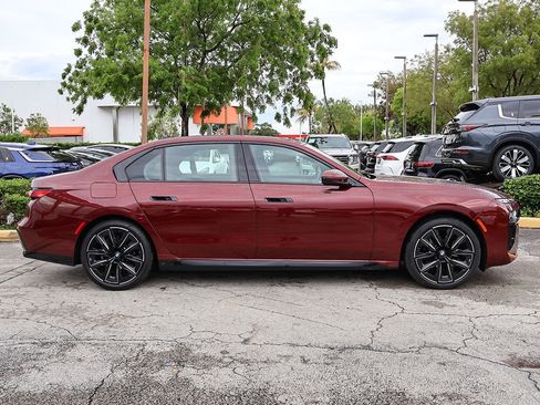 Used 2023 BMW 740i RWD image 22