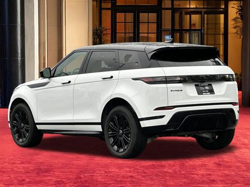 Certified 2025 Land Rover Range Rover Evoque Dynamic SE image 4