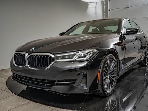 Used 2021 BMW 530i xDrive w/ Convenience Package AWD/4WD image 14