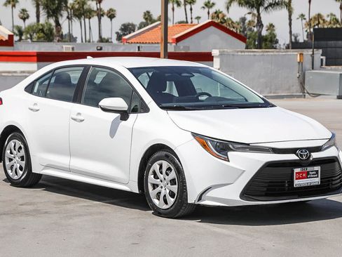 Certified 2024 Toyota Corolla LE FWD image 5