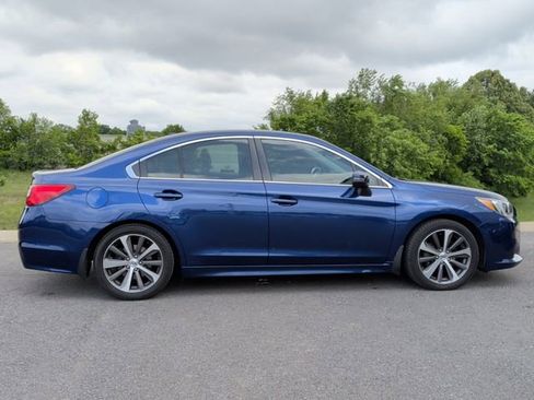 Used 2015 Subaru Legacy 2.5i Limited AWD/4WD image 5