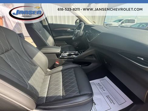 Used 2023 Buick Envision Avenir AWD/4WD image 28