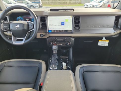 New 2025 Ford Bronco Big Bend w/ Black Diamond Package image 11