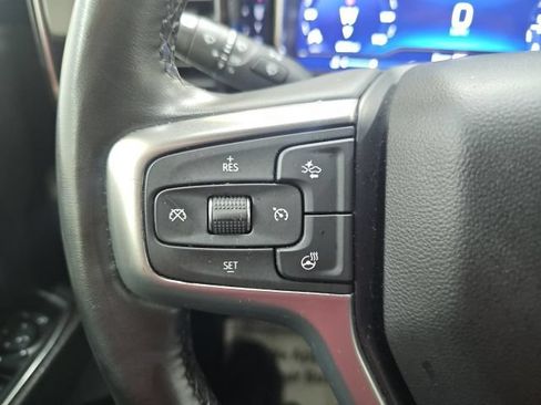 Used 2023 Chevrolet Silverado 1500 LT AWD/4WD image 8