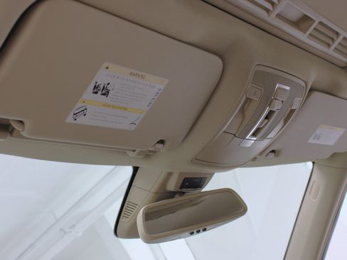 Used 2016 Mercedes-Benz GL 450 4MATIC w/ Premium I Package image 68