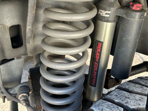 Used 2010 Ford F250 XLT image 10