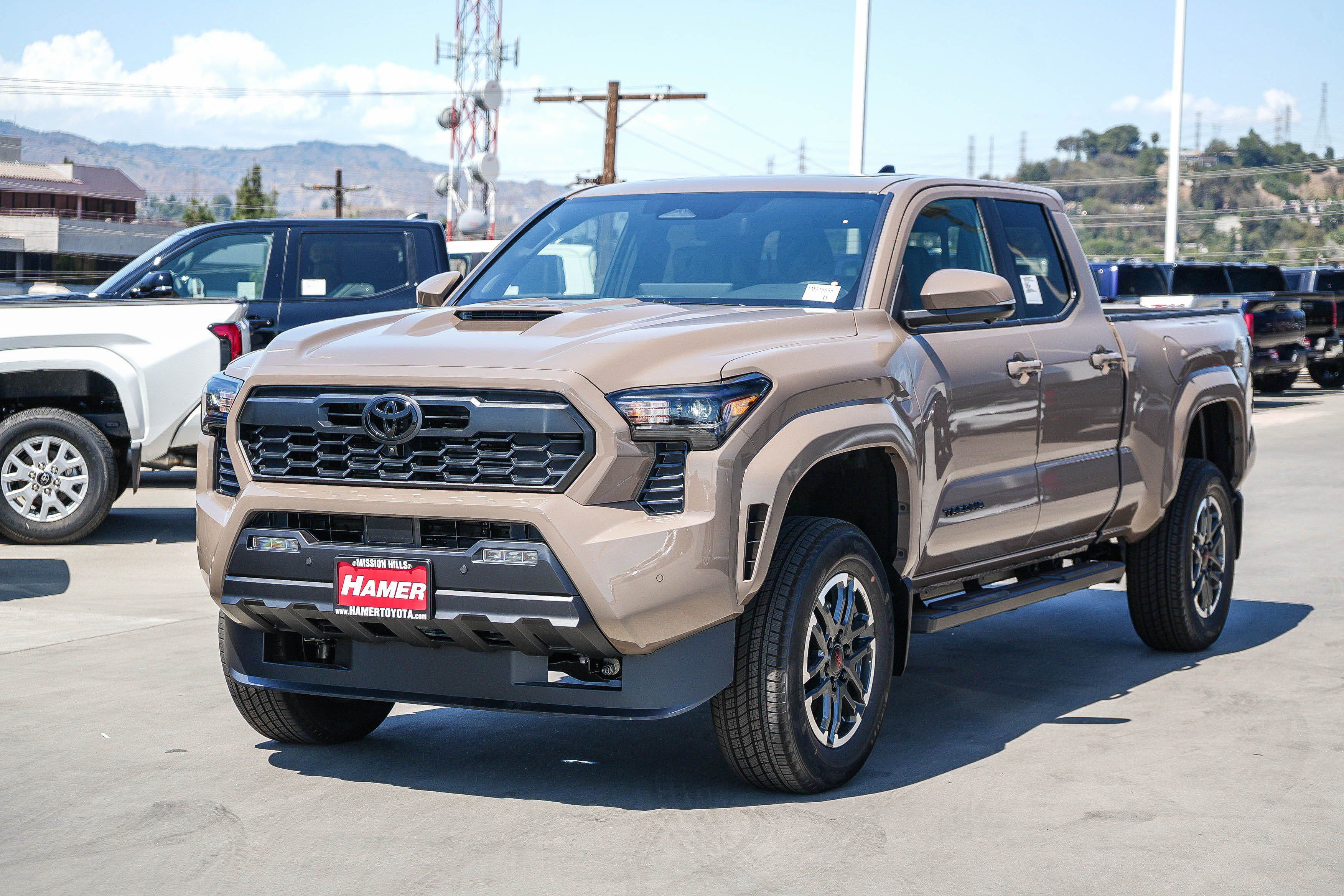 New 2026 Toyota Tacoma TRD Sport w/ TRD Sport Premium Package AWD/4WD image 3