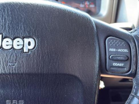 Used 2006 Jeep Wrangler Unlimited AWD/4WD image 10