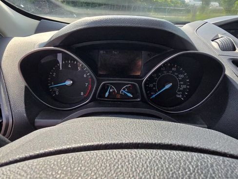 Used 2017 Ford Escape S FWD image 24