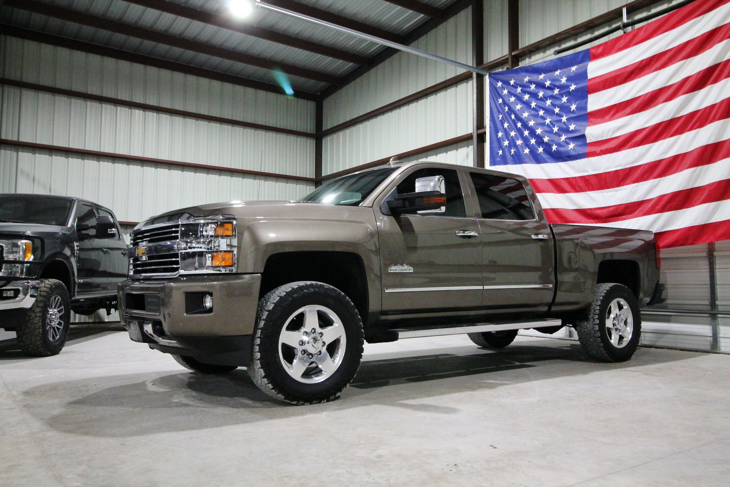 Used 2015 Chevrolet Silverado 2500 High Country w/ Duramax Plus Package AWD/4WD image 1