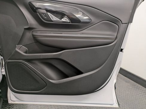 Used 2022 GMC Terrain AT4 w/ LPO, Floor Liner Package image 27