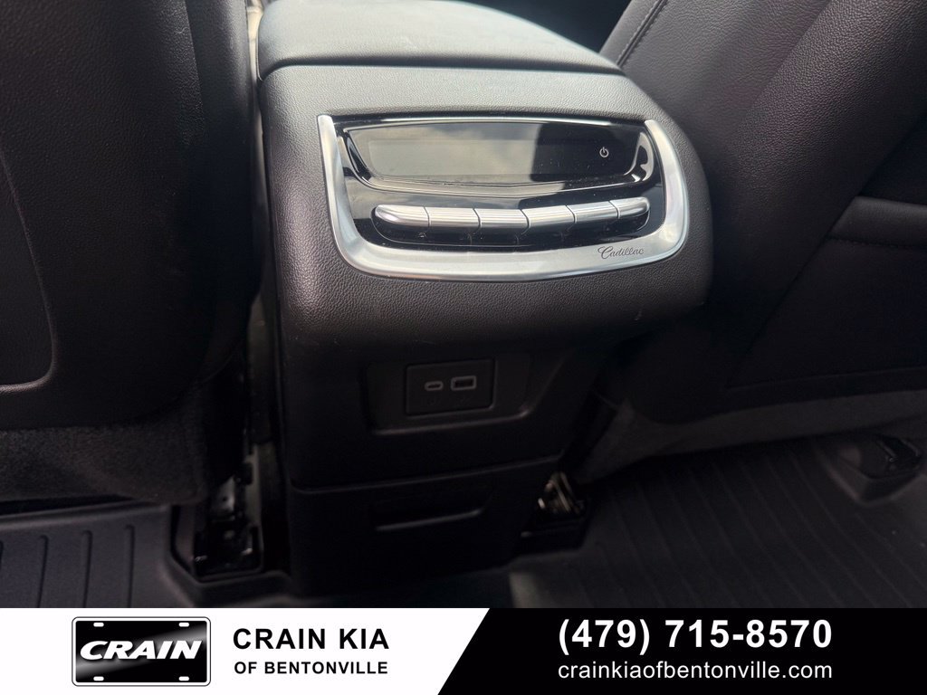 Used 2024 Cadillac XT6 Luxury AWD/4WD image 25