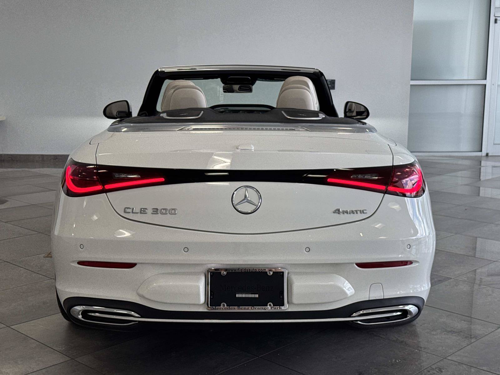 Certified 2024 Mercedes-Benz CLE 300 4MATIC Cabriolet image 24