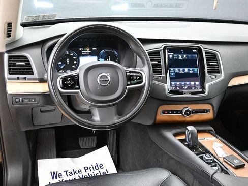 Used 2021 Volvo XC90 T8 Inscription Expression w/ Climate Package AWD/4WD image 29