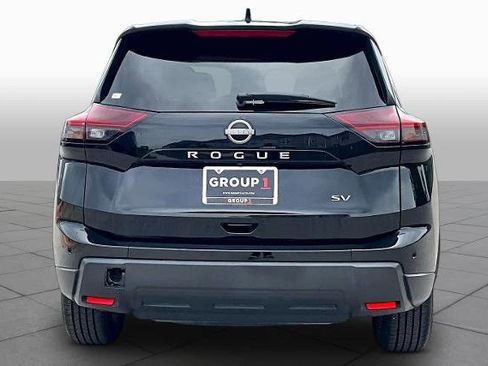 Certified 2024 Nissan Rogue SV FWD image 5