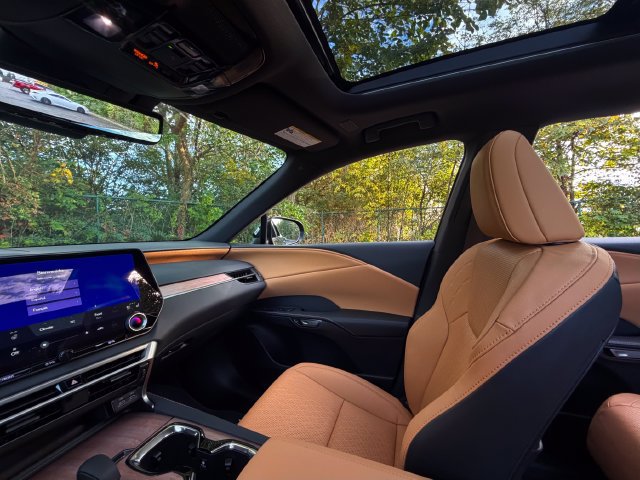 New 2026 Lexus RX 350 w/ Convenience Package AWD/4WD image 34