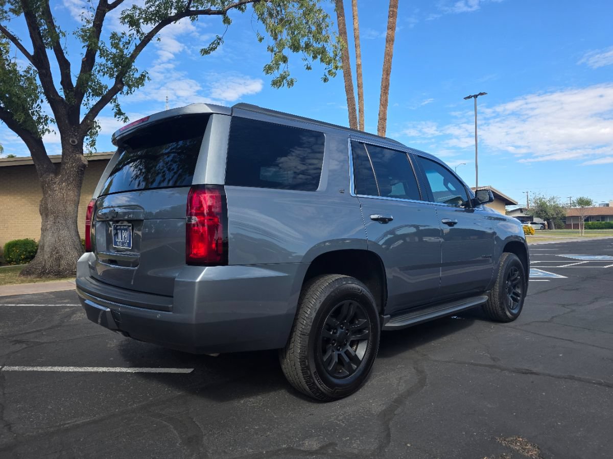 Used 2020 Chevrolet Tahoe LT w/ Luxury Package RWD image 11